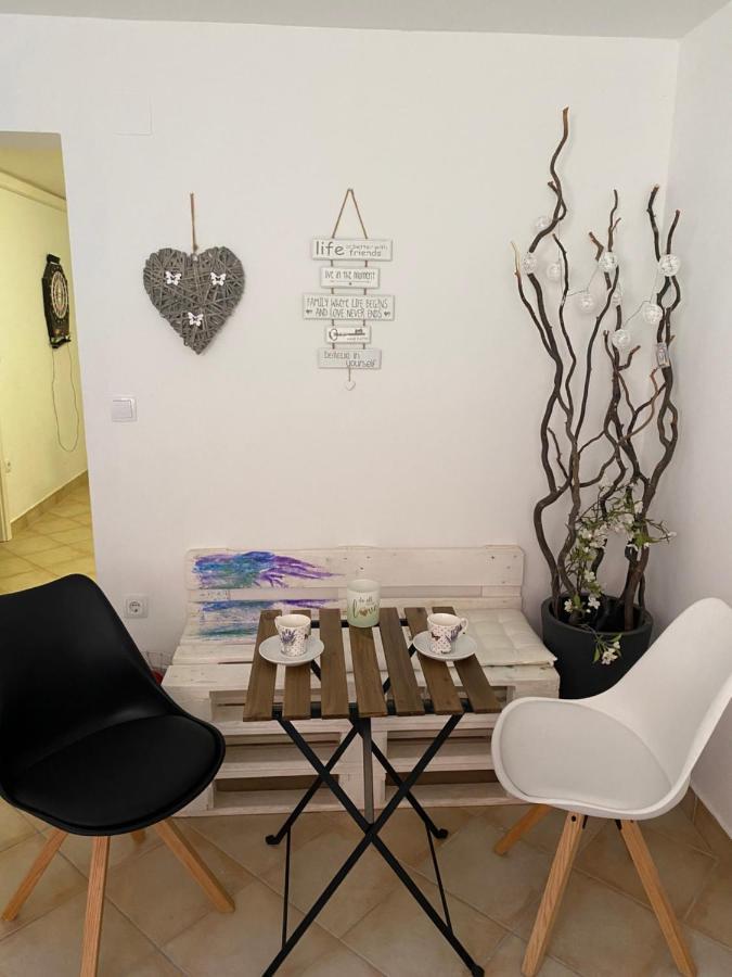 Room Julija Zirovnica 外观 照片